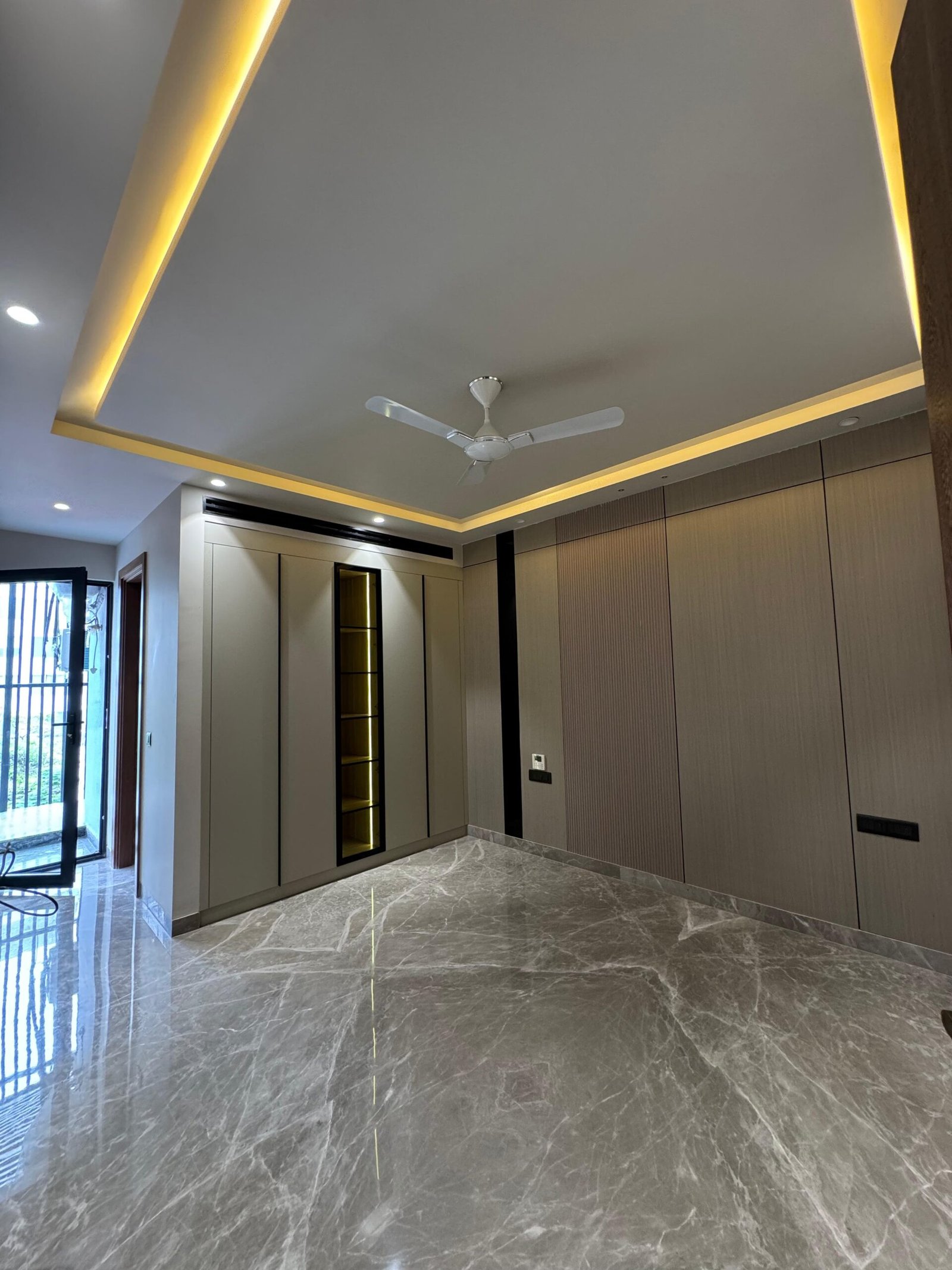 Builder Floor Sushant Lok-1