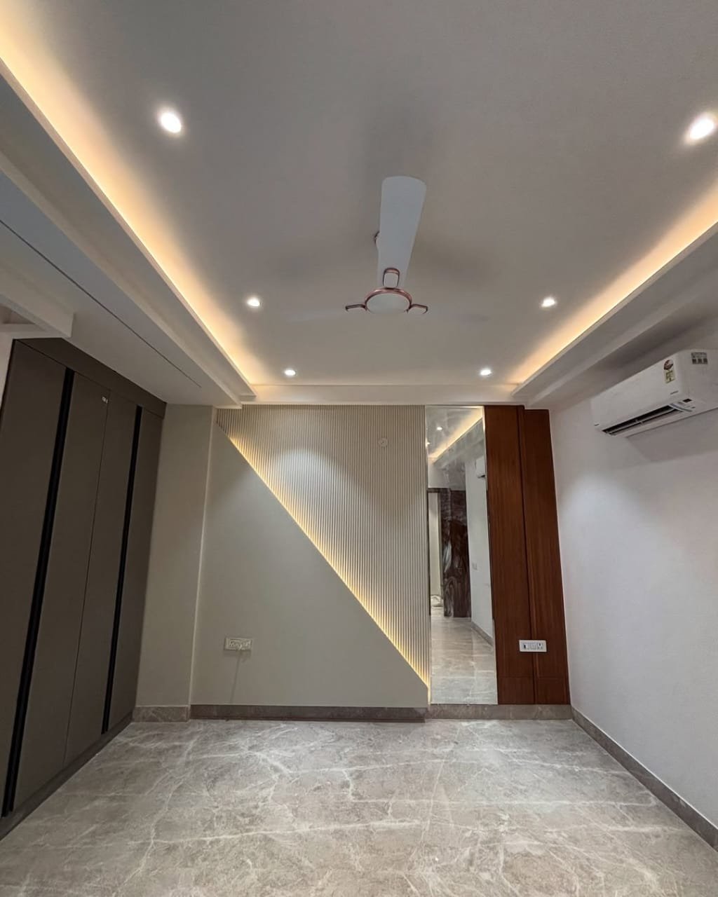 Builder Floor Sushant Lok-1