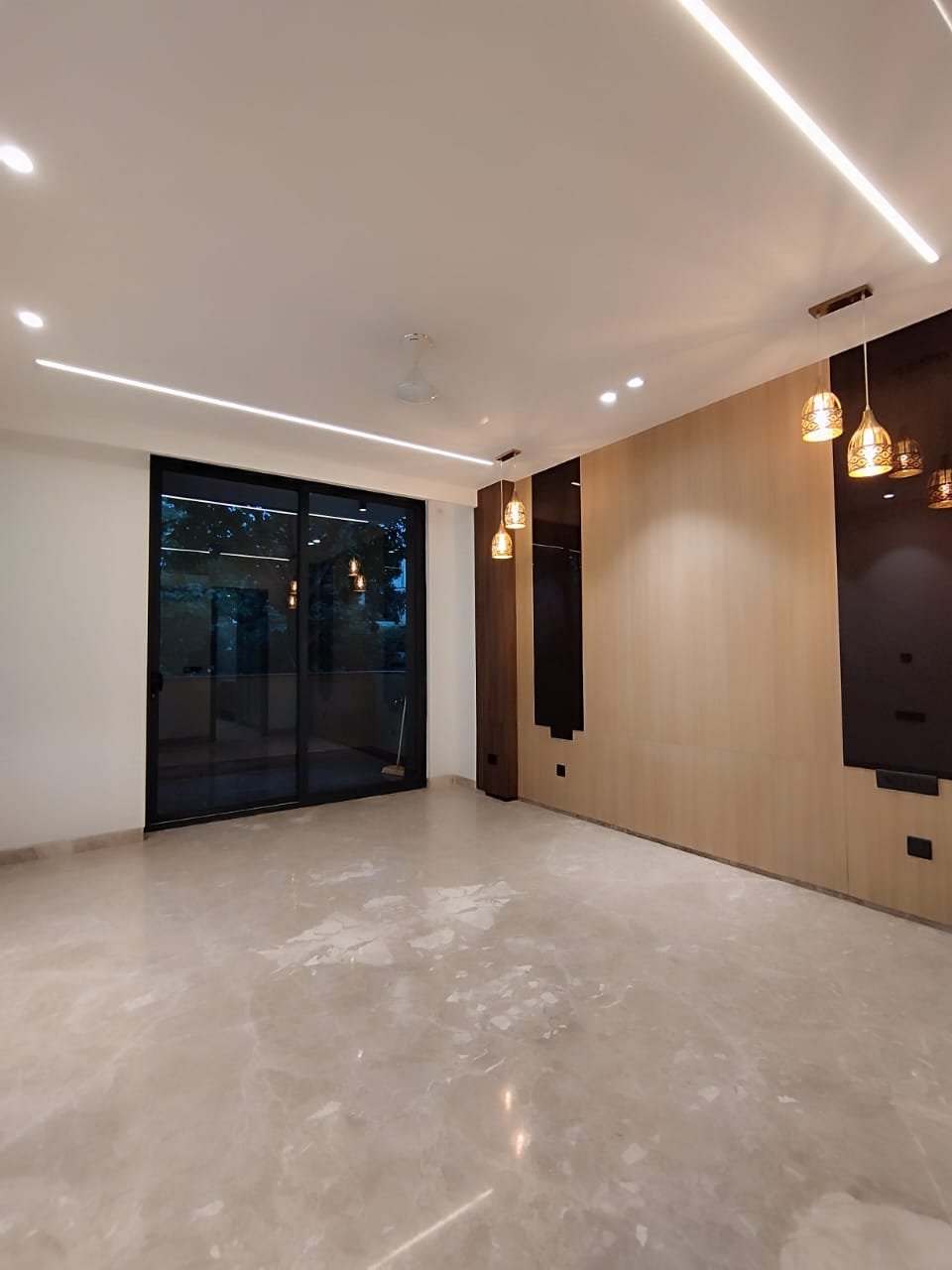 Builder Floor in Nirvana
