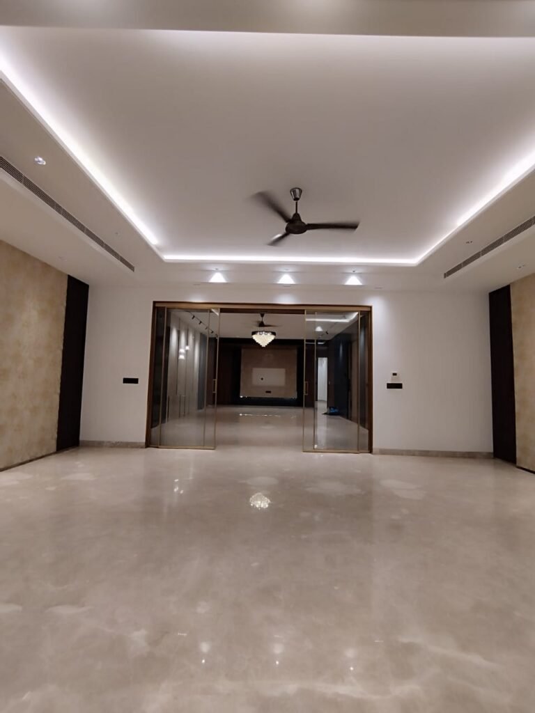 Builder Floor in Nirvana