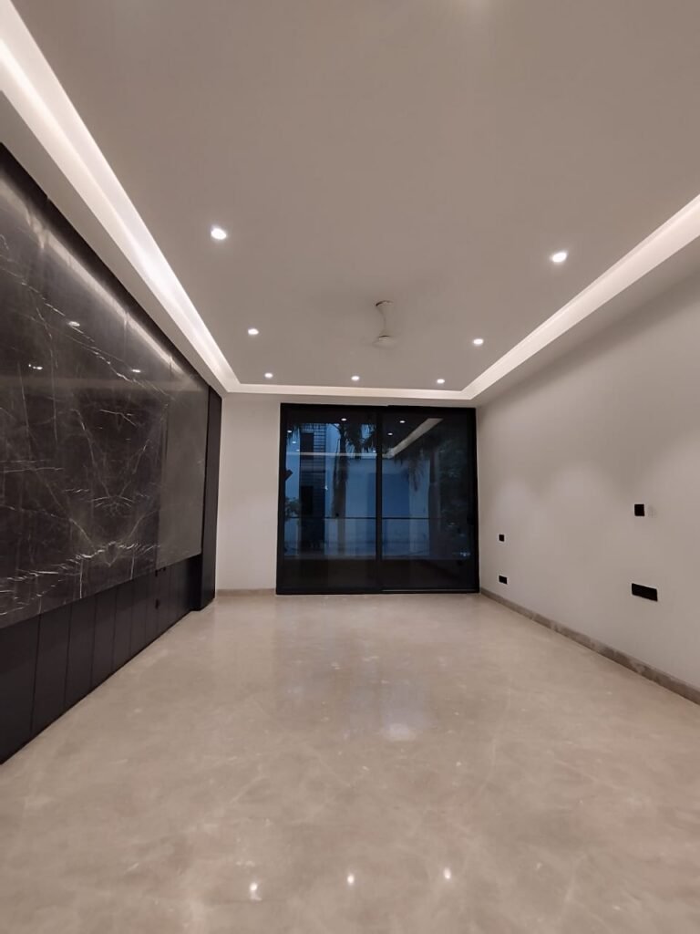 Builder Floor in Nirvana
