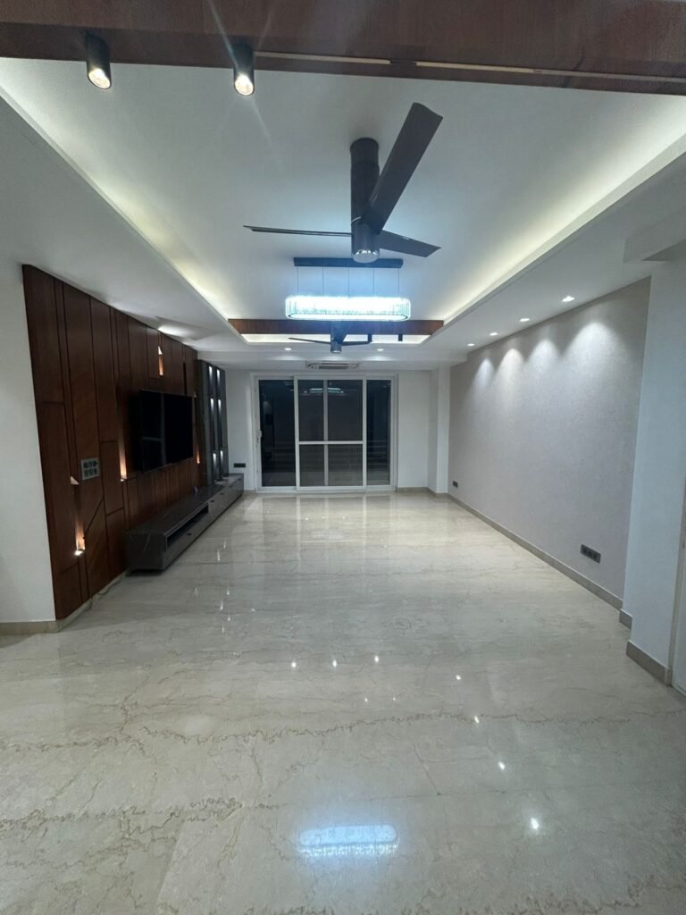 Builder Floor in Sushant Lok-2