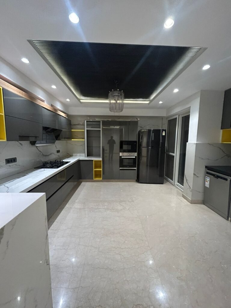 Builder Floor in Sushant Lok-2