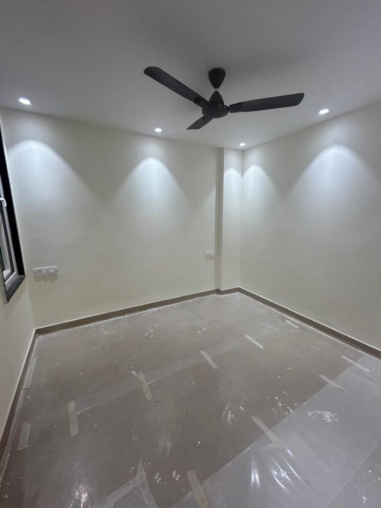 Builder Floor in Sushant Lok-2
