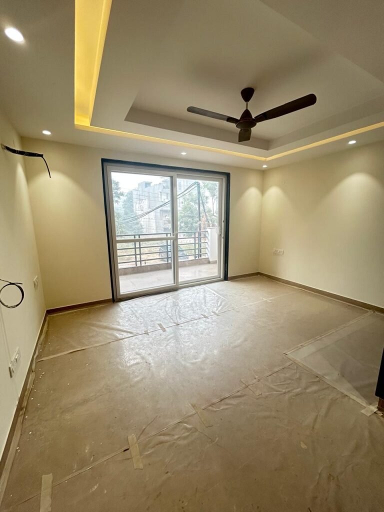 Builder Floor in Sushant Lok-2