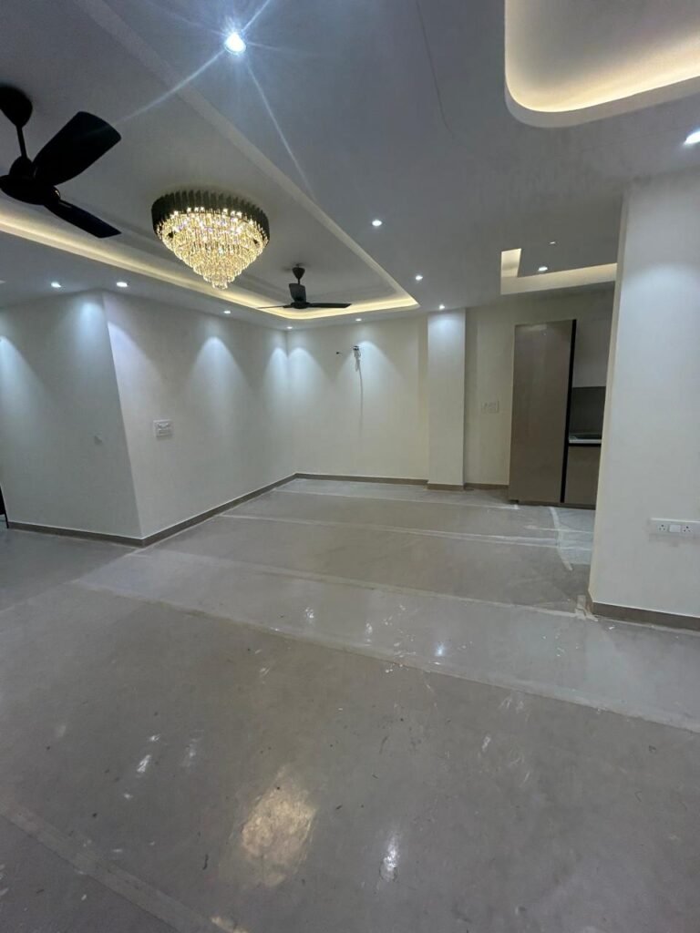 Builder Floor in Sushant Lok-2