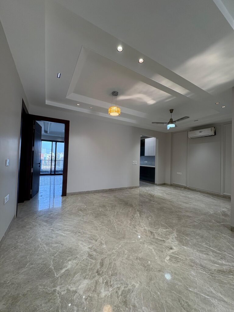 Builder Floor in Sushant Lok-3
