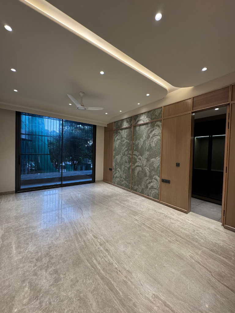 Builder Floor in Sushant Lok-2