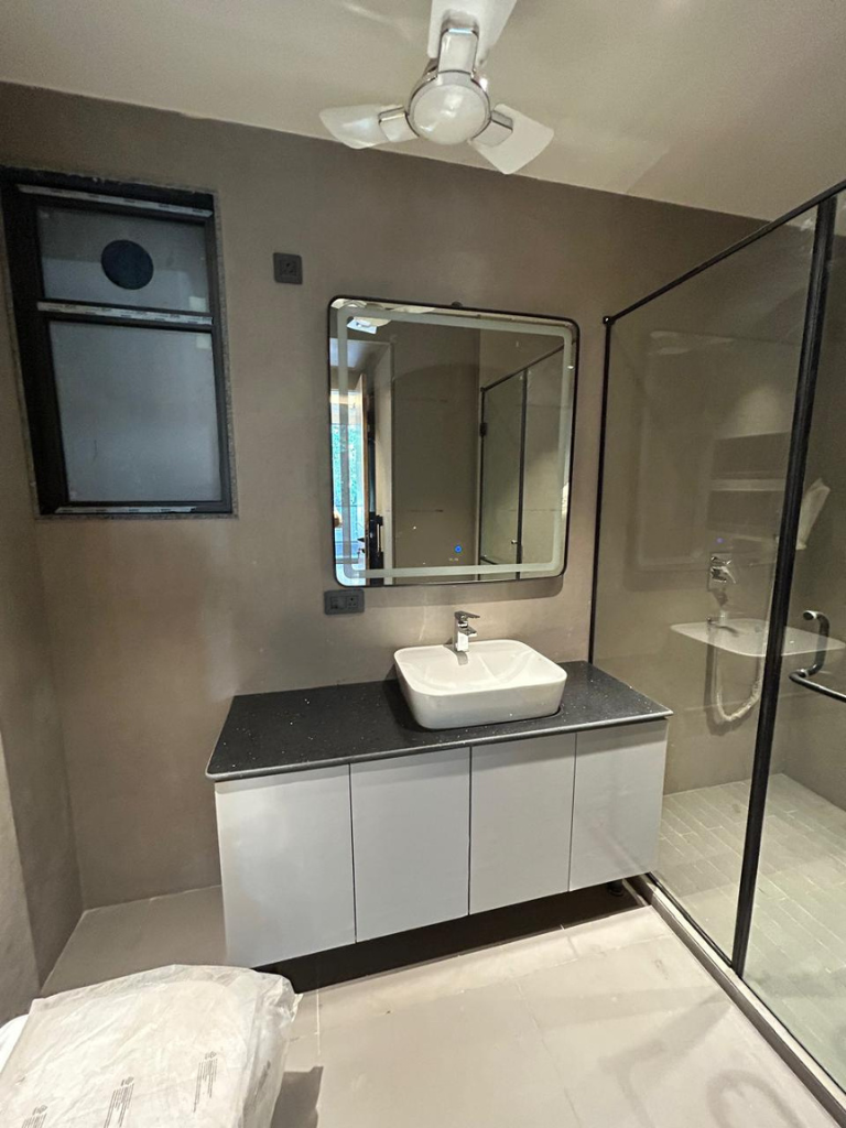 Builder Floor in Sushant Lok-3