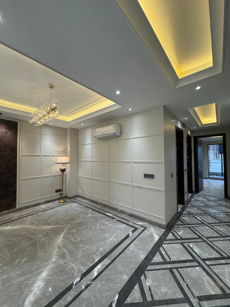 Builder Floor Sushant Lok-1